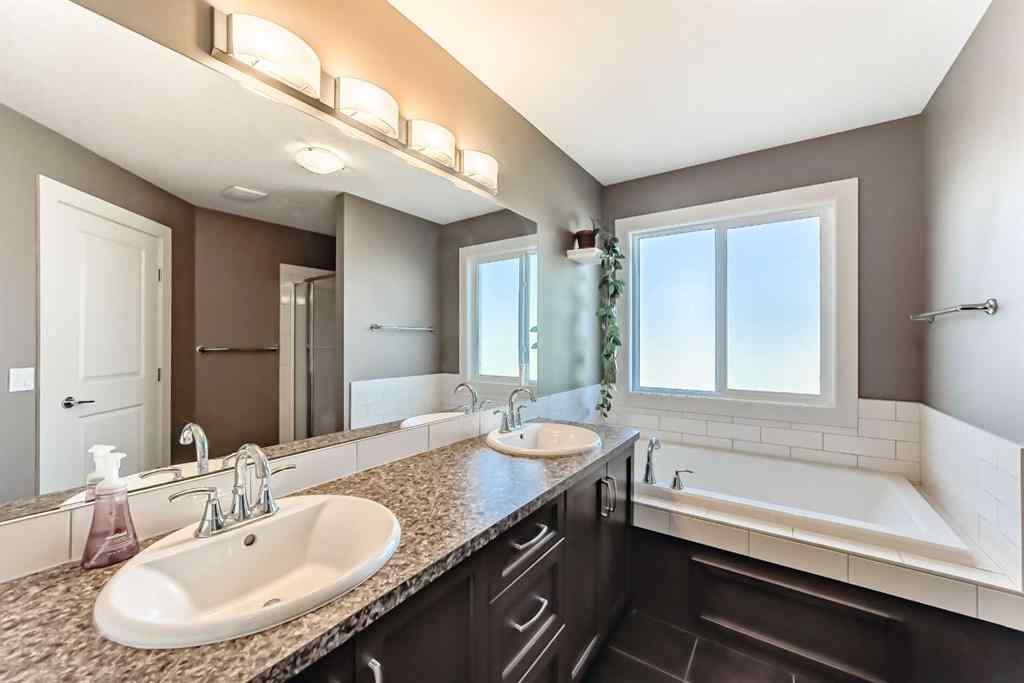 MLS® A2262363 - 136 ASPENMERE Close  in Westmere Chestermere, Residential