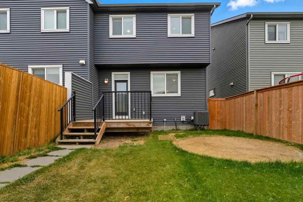 MLS® A2262364 - 167 Highview Gate SE in Lanark Airdrie, Residential