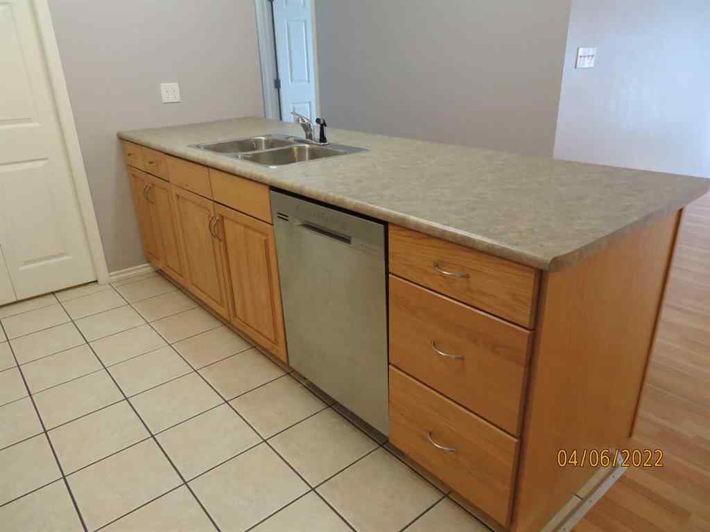 MLS® A2262366 - Unit #303A 6608 42 Street  in West Lloydminster Lloydminster, Rental