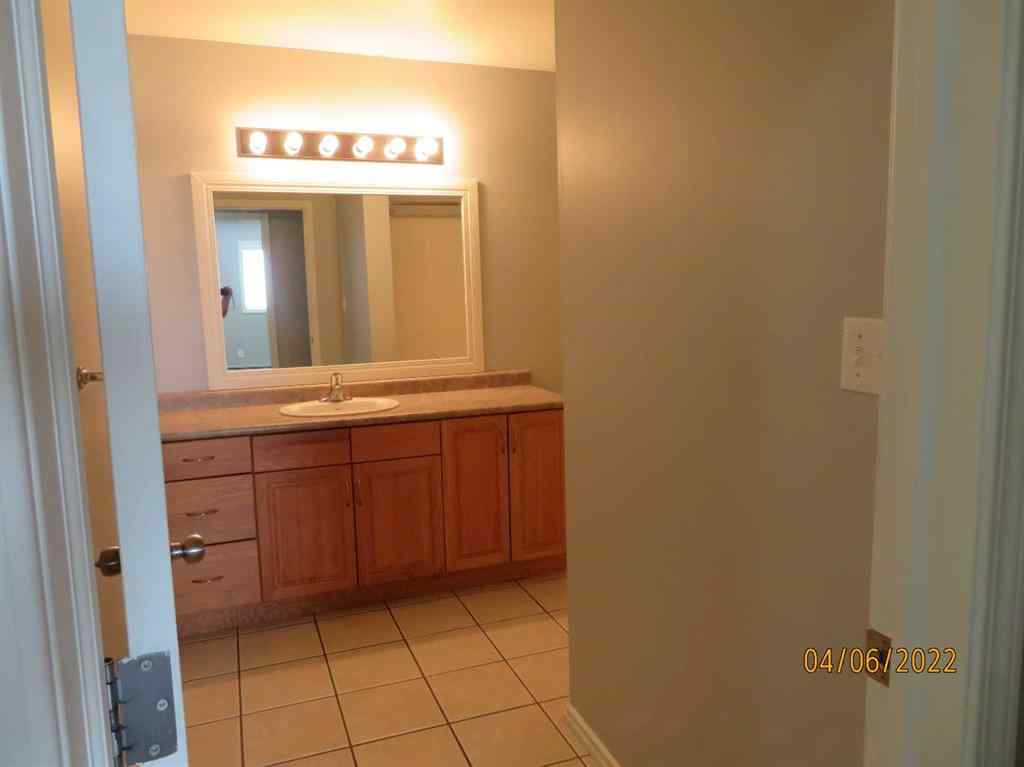 MLS® A2262366 - Unit #303A 6608 42 Street  in West Lloydminster Lloydminster, Rental