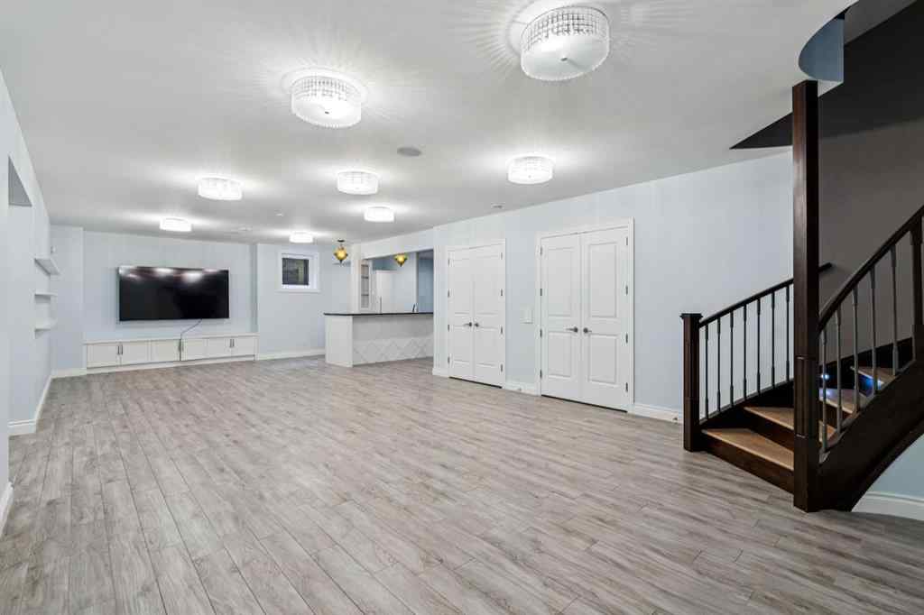 MLS® A2262369 - 1307 Baldwin Crescent SW in Bel-Aire Calgary, Residential