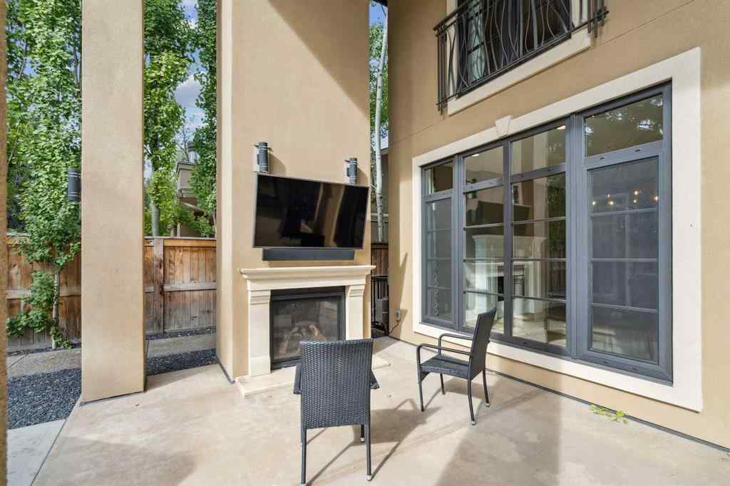 MLS® A2262369 - 1307 Baldwin Crescent SW in Bel-Aire Calgary, Residential