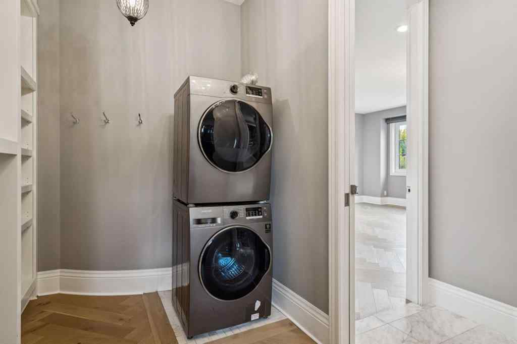 MLS® A2262369 - 1307 Baldwin Crescent SW in Bel-Aire Calgary, Residential