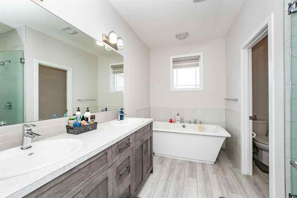 MLS® A2262371 - 717 Windrow Manor SW in South Windsong Airdrie, Residential