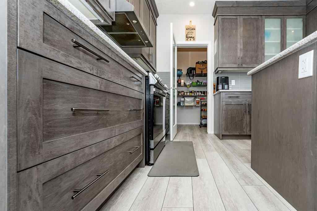 MLS® A2262371 - 717 Windrow Manor SW in South Windsong Airdrie, Residential