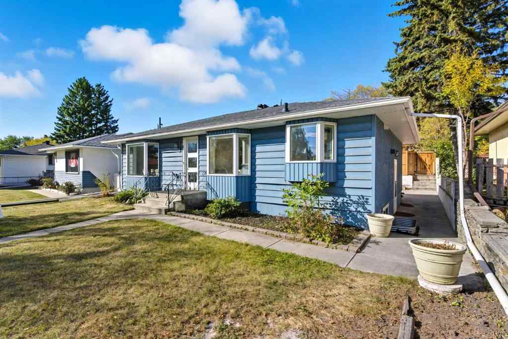 MLS® A2262374 - 2009 Cottonwood Crescent SE in Southview Calgary, Residential