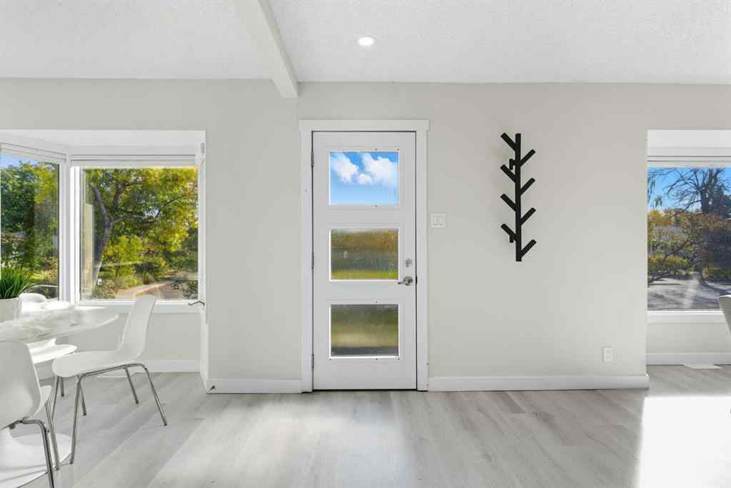 MLS® A2262374 - 2009 Cottonwood Crescent SE in Southview Calgary, Residential