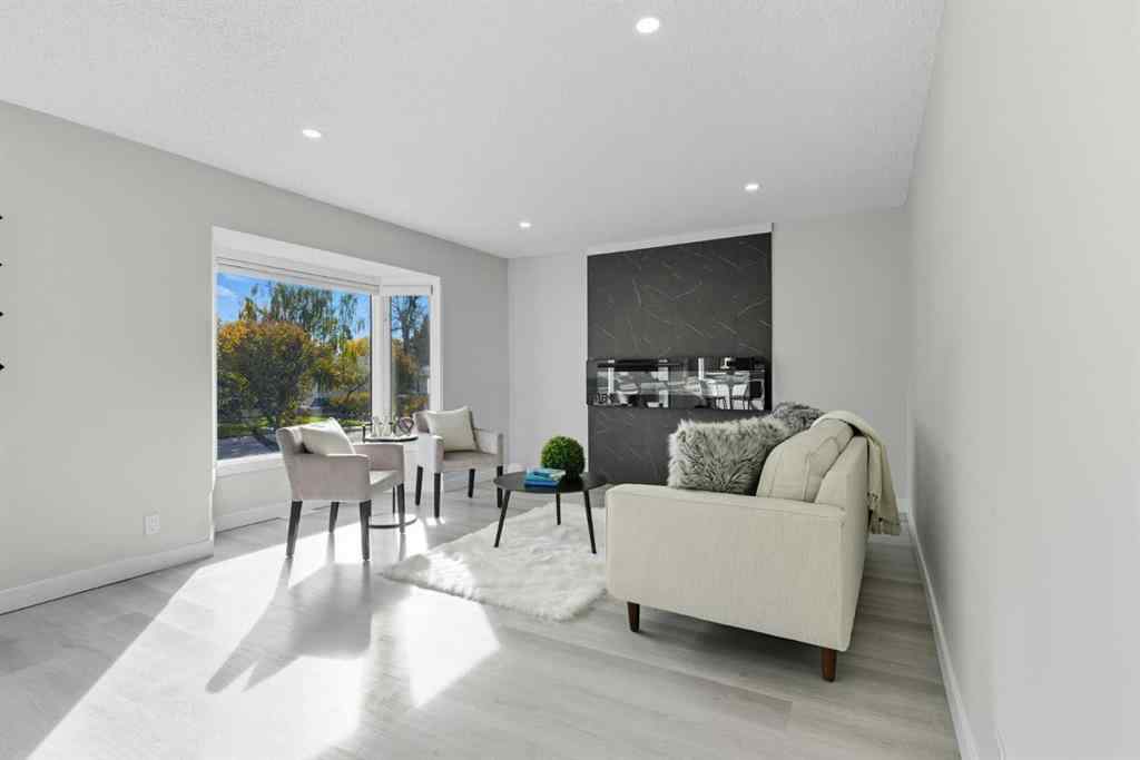 MLS® A2262374 - 2009 Cottonwood Crescent SE in Southview Calgary, Residential