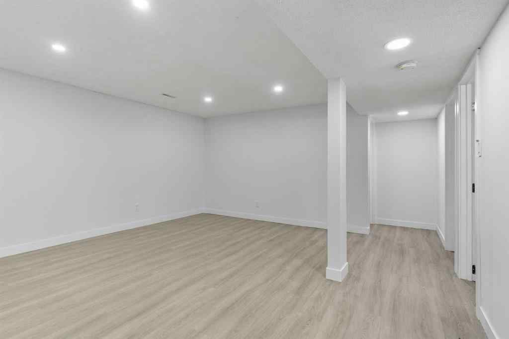 MLS® A2262374 - 2009 Cottonwood Crescent SE in Southview Calgary, Residential