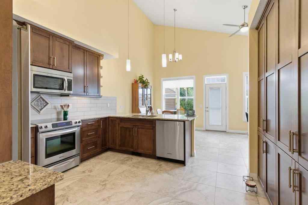 MLS® A2262379 - 171 Evanswood Circle NW in Evanston Calgary, Residential