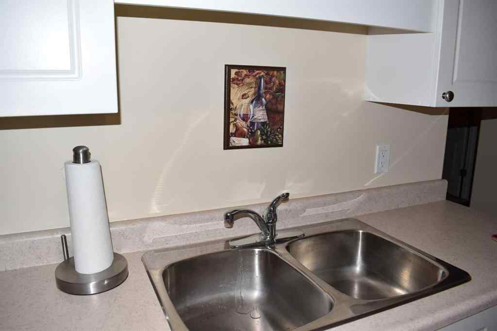 MLS® A2262381 - Unit #109B 5101 18 Street  in West Lloydminster Lloydminster, Rental