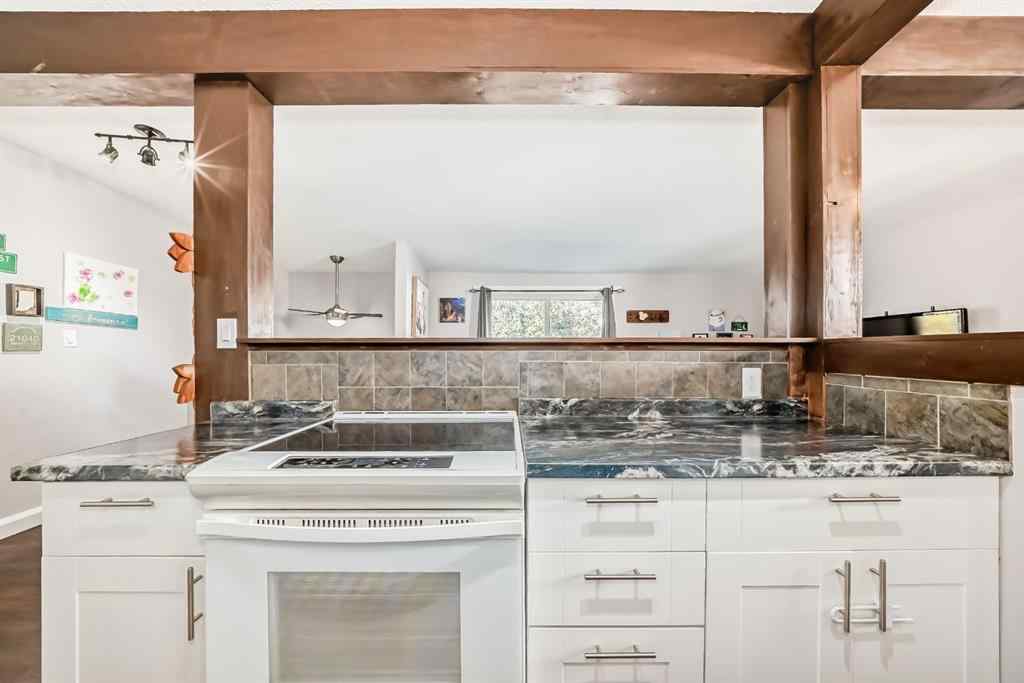 MLS® A2262384 - 724D Raynard Crescent SE in Albert Park/Radisson Heights Calgary, Residential