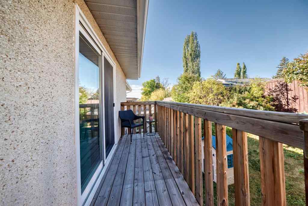 MLS® A2262384 - 724D Raynard Crescent SE in Albert Park/Radisson Heights Calgary, Residential