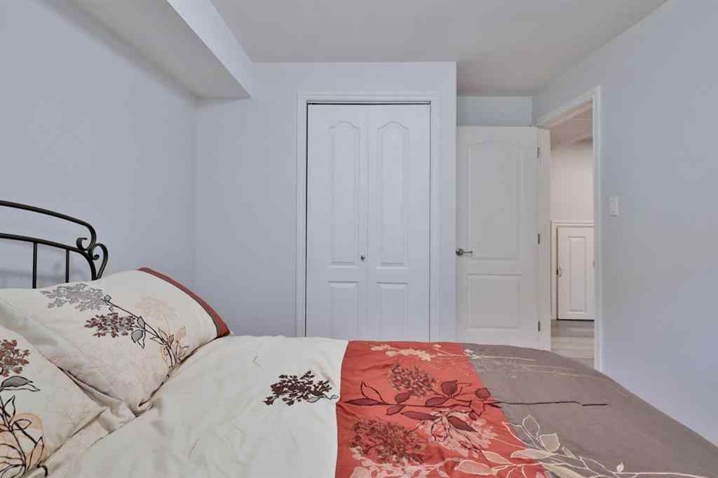 MLS® A2262390 - 6611 33 Avenue  in Century Meadows Camrose, Residential