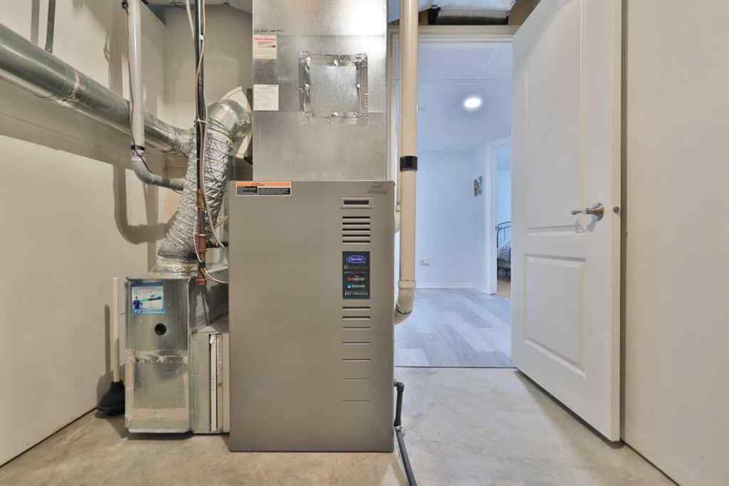 MLS® A2262390 - 6611 33 Avenue  in Century Meadows Camrose, Residential