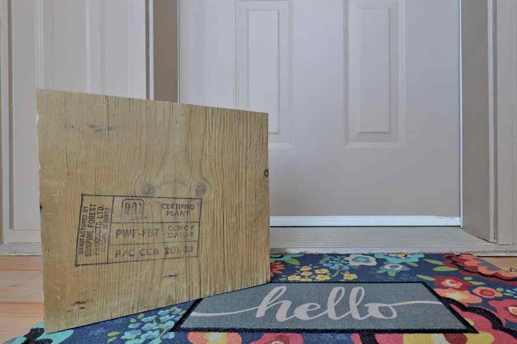 MLS® A2262390 - 6611 33 Avenue  in Century Meadows Camrose, Residential