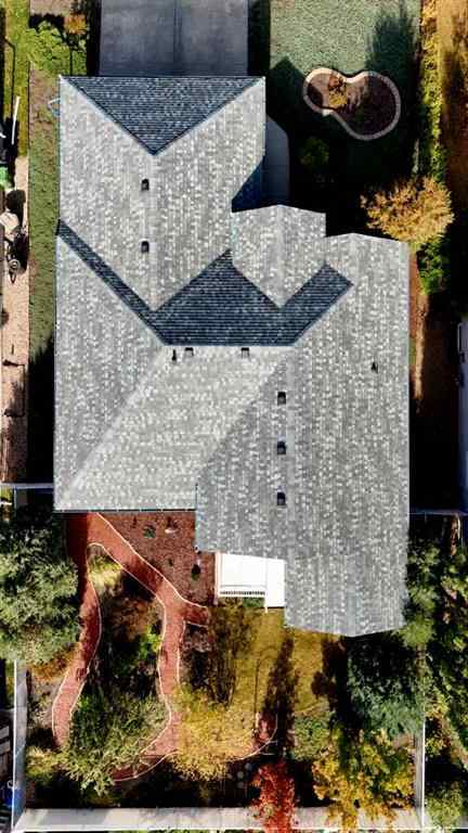 MLS® A2262390 - 6611 33 Avenue  in Century Meadows Camrose, Residential