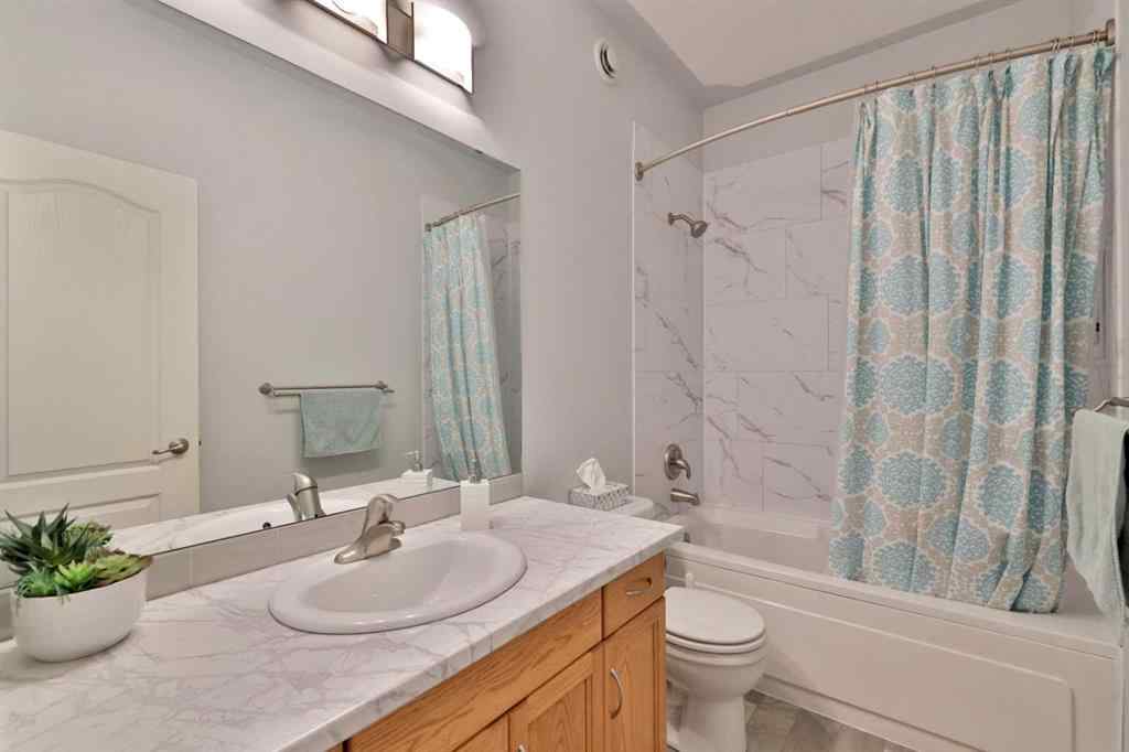 MLS® A2262390 - 6611 33 Avenue  in Century Meadows Camrose, Residential