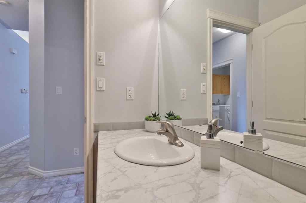 MLS® A2262390 - 6611 33 Avenue  in Century Meadows Camrose, Residential