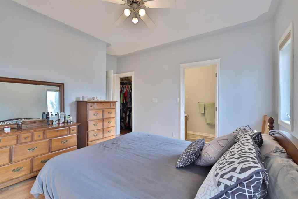 MLS® A2262390 - 6611 33 Avenue  in Century Meadows Camrose, Residential