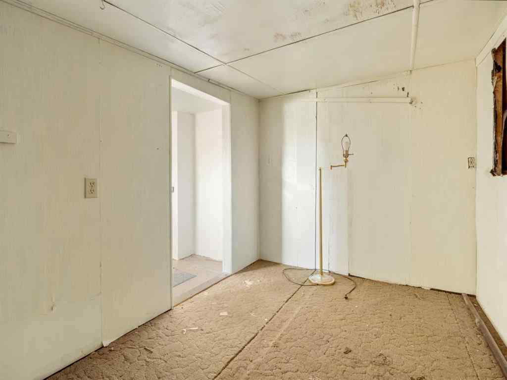 MLS® A2262391 - 404 5 Avenue  in NONE Warner, Residential