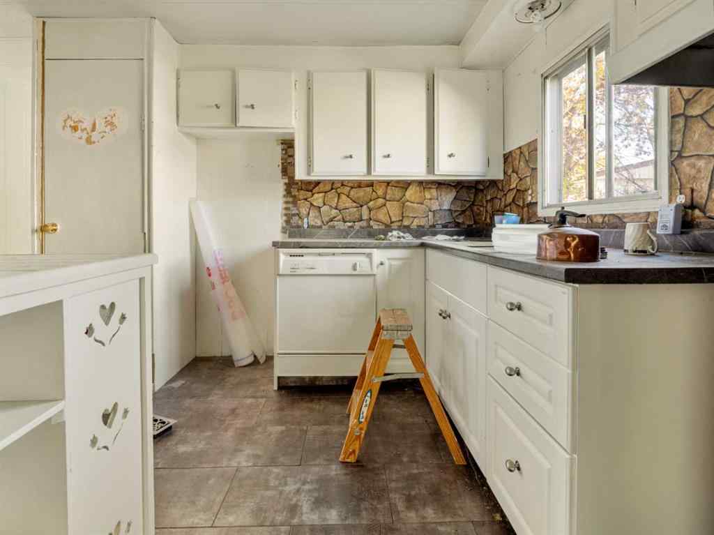 MLS® A2262391 - 404 5 Avenue  in NONE Warner, Residential