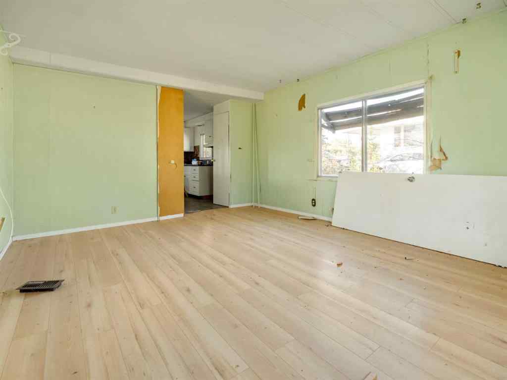 MLS® A2262391 - 404 5 Avenue  in NONE Warner, Residential