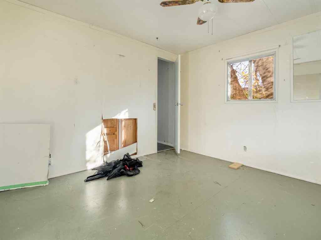 MLS® A2262391 - 404 5 Avenue  in NONE Warner, Residential