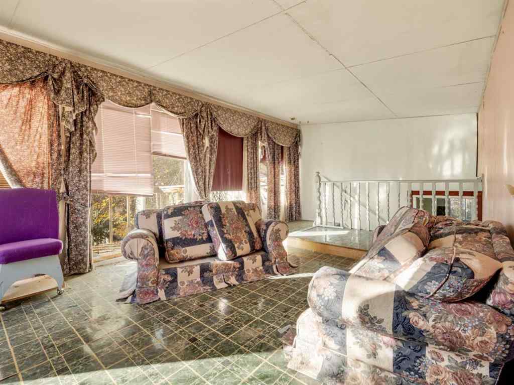 MLS® A2262391 - 404 5 Avenue  in NONE Warner, Residential