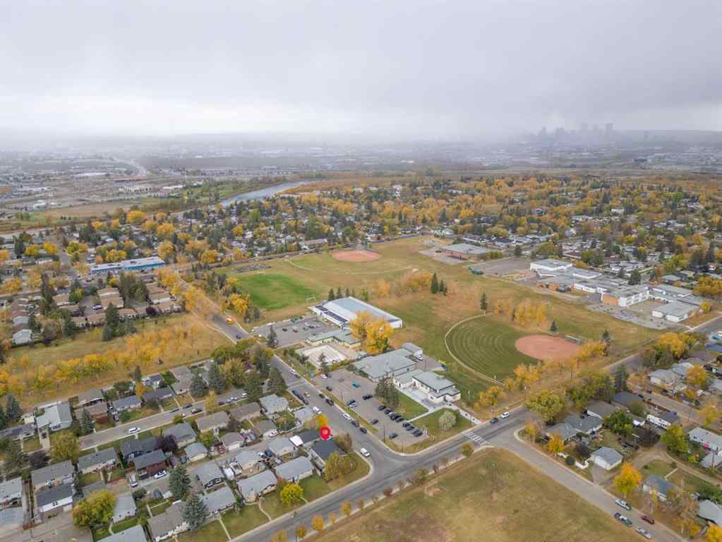 MLS® A2262393 - 2111 69 Avenue SE in Ogden Calgary, Residential