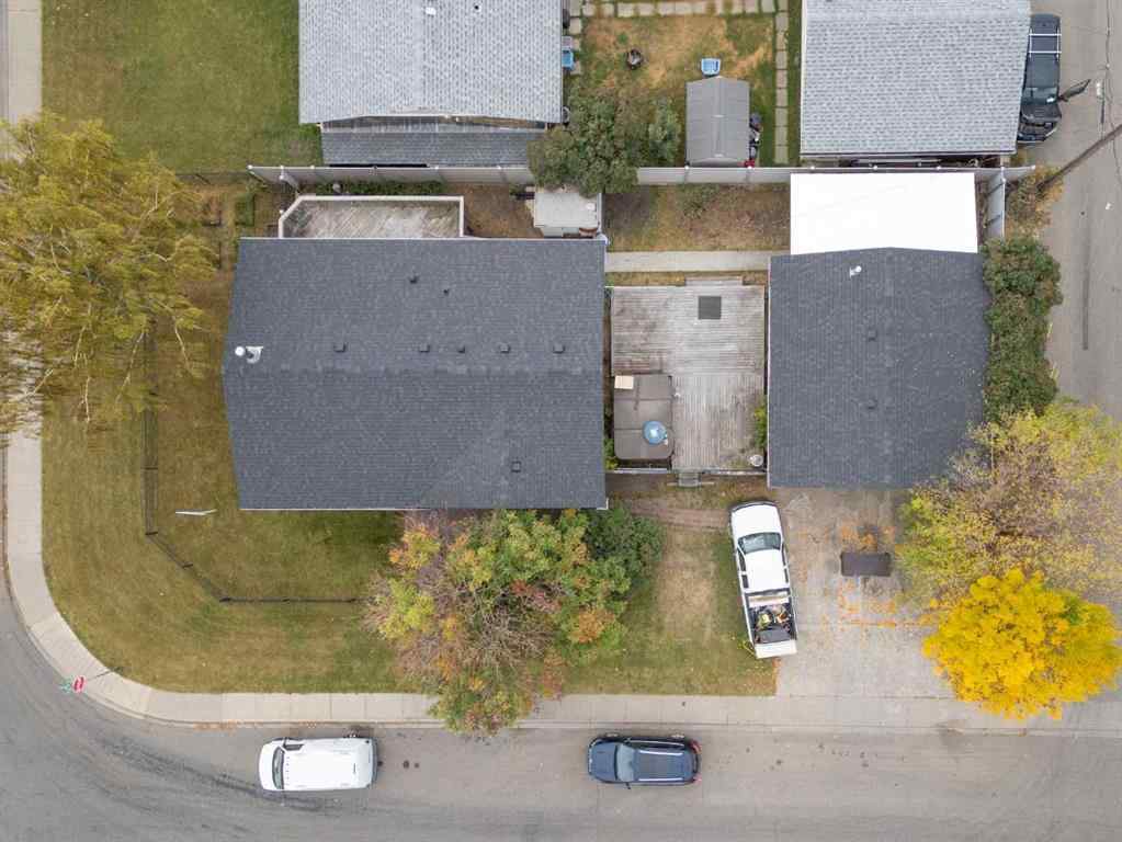 MLS® A2262393 - 2111 69 Avenue SE in Ogden Calgary, Residential