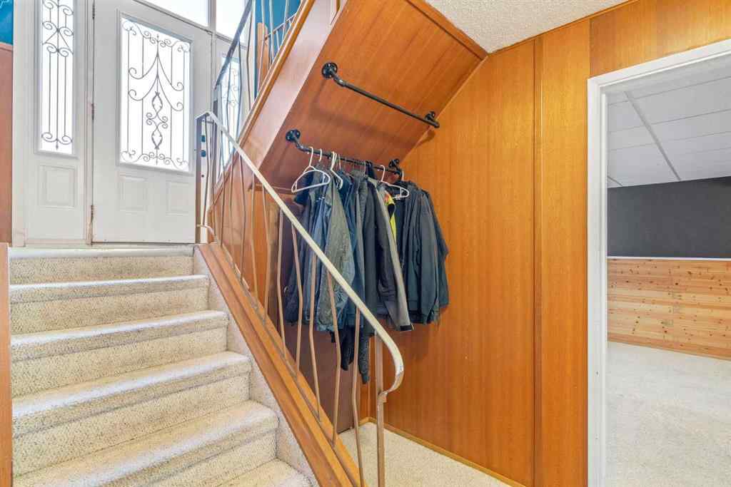 MLS® A2262393 - 2111 69 Avenue SE in Ogden Calgary, Residential