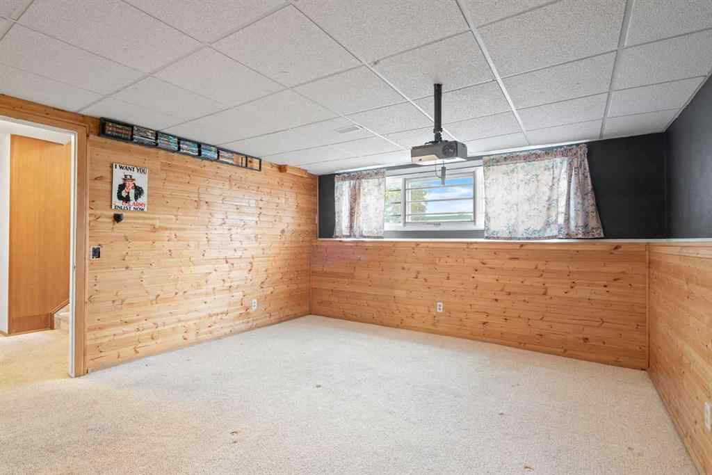 MLS® A2262393 - 2111 69 Avenue SE in Ogden Calgary, Residential