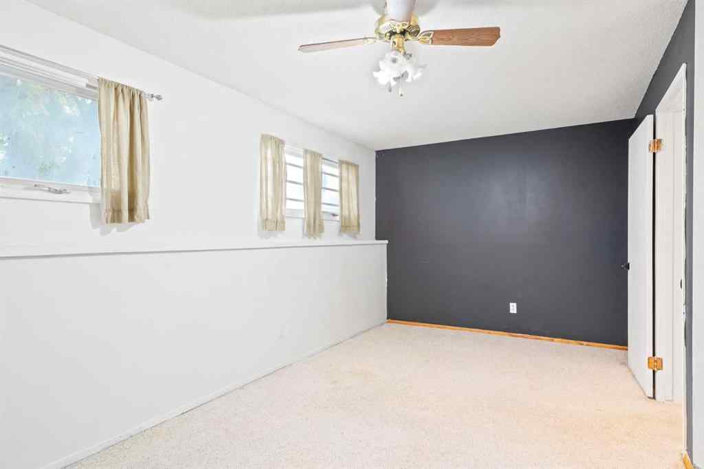 MLS® A2262393 - 2111 69 Avenue SE in Ogden Calgary, Residential