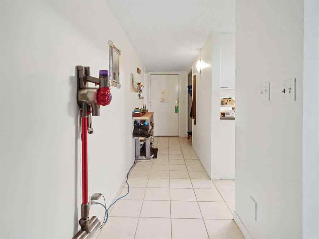 MLS® A2262397 - Unit #205 1625 14 Avenue SW in Sunalta Calgary, Residential