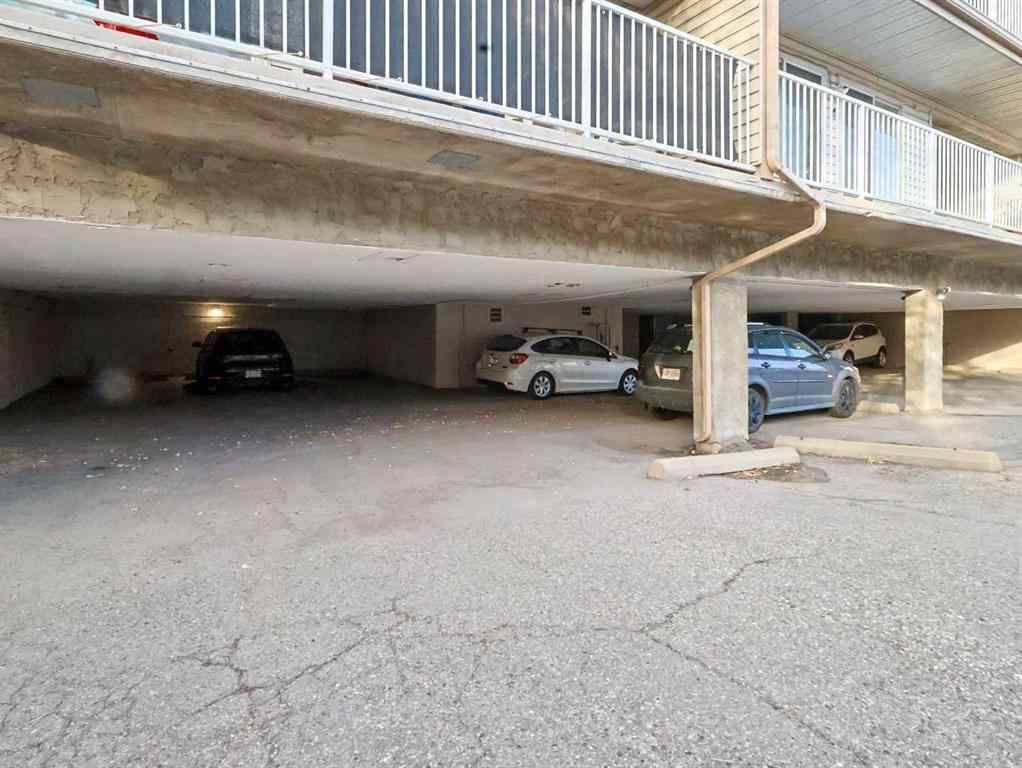 MLS® A2262397 - Unit #205 1625 14 Avenue SW in Sunalta Calgary, Residential