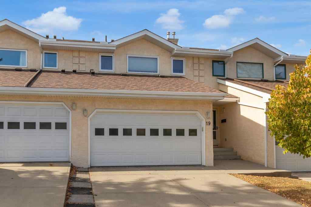 MLS® A2262398 - Unit #19 200 Sandstone Drive NW in Sandstone Valley Calgary, Residential