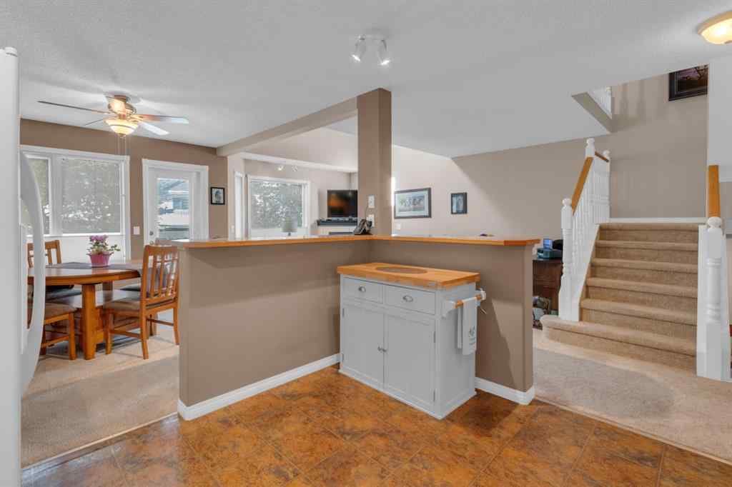 MLS® A2262398 - Unit #19 200 Sandstone Drive NW in Sandstone Valley Calgary, Residential