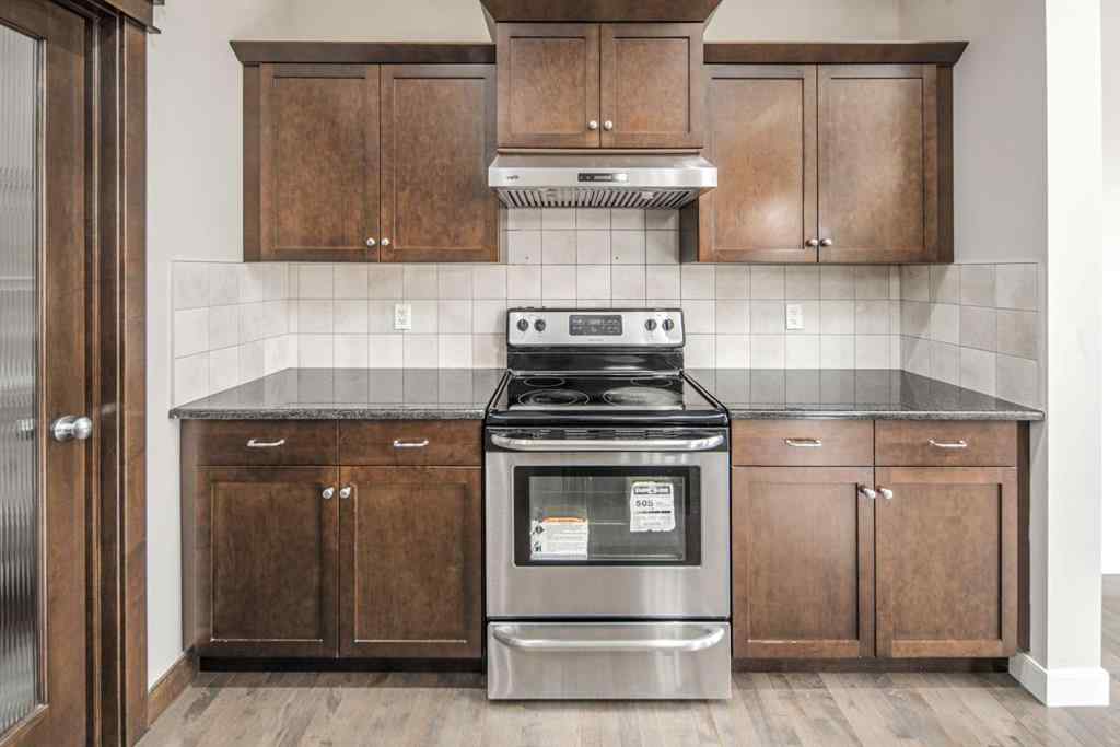 MLS® A2262399 - 136 Evansdale Common NW in Evanston Calgary, Residential