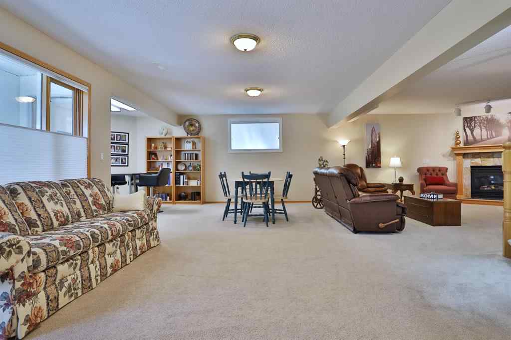 MLS® A2262404 - 185 Hamptons Square NW in Hamptons Calgary, Residential