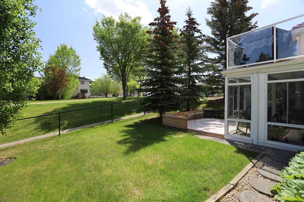 MLS® A2262404 - 185 Hamptons Square NW in Hamptons Calgary, Residential
