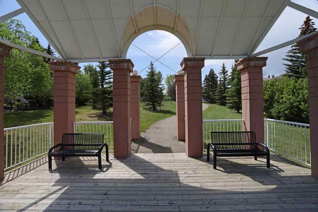 MLS® A2262404 - 185 Hamptons Square NW in Hamptons Calgary, Residential