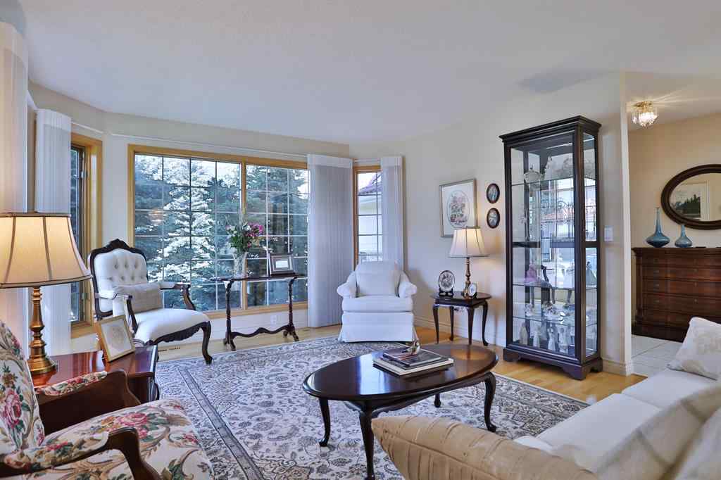 MLS® A2262404 - 185 Hamptons Square NW in Hamptons Calgary, Residential