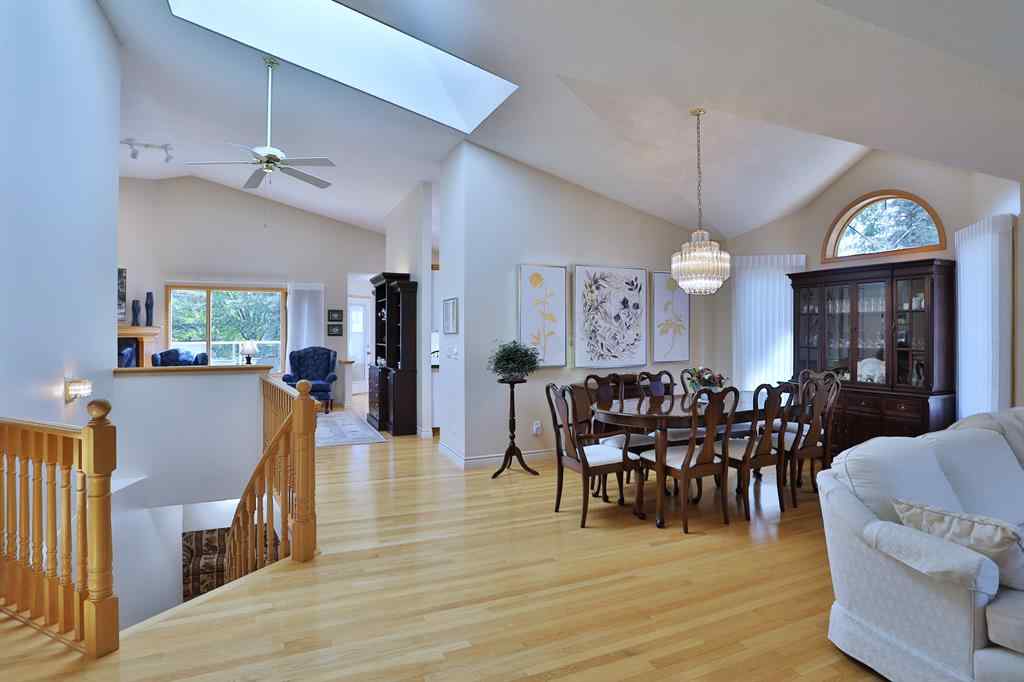 MLS® A2262404 - 185 Hamptons Square NW in Hamptons Calgary, Residential