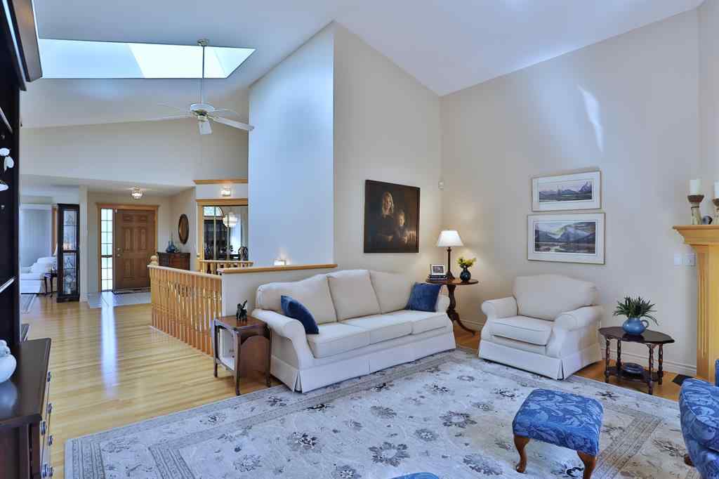 MLS® A2262404 - 185 Hamptons Square NW in Hamptons Calgary, Residential