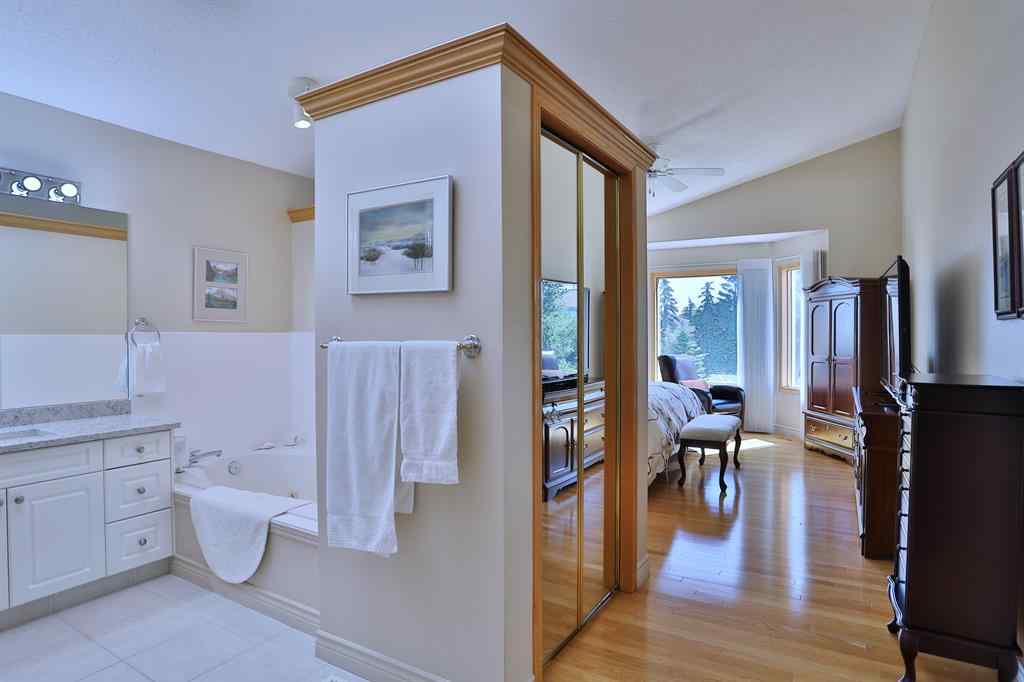 MLS® A2262404 - 185 Hamptons Square NW in Hamptons Calgary, Residential