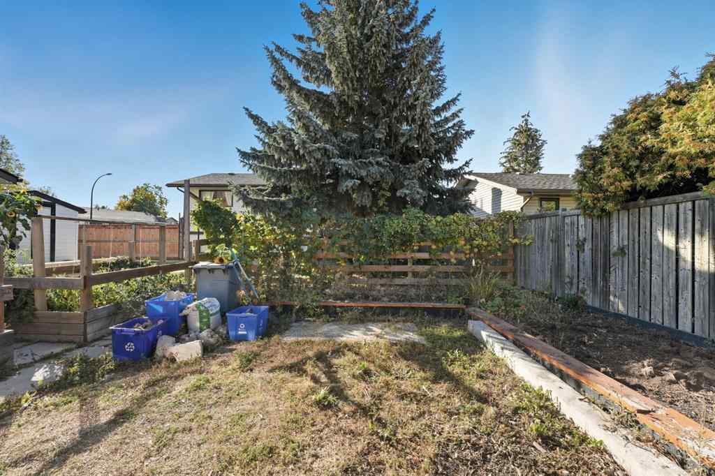 MLS® A2262405 - 56 Marion Crescent  in Morrisroe Extension Red Deer, Residential