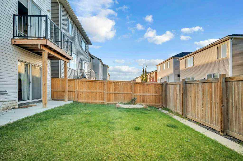 MLS® A2262410 - 749 Windrow Manor SW in Southwinds Airdrie, Residential
