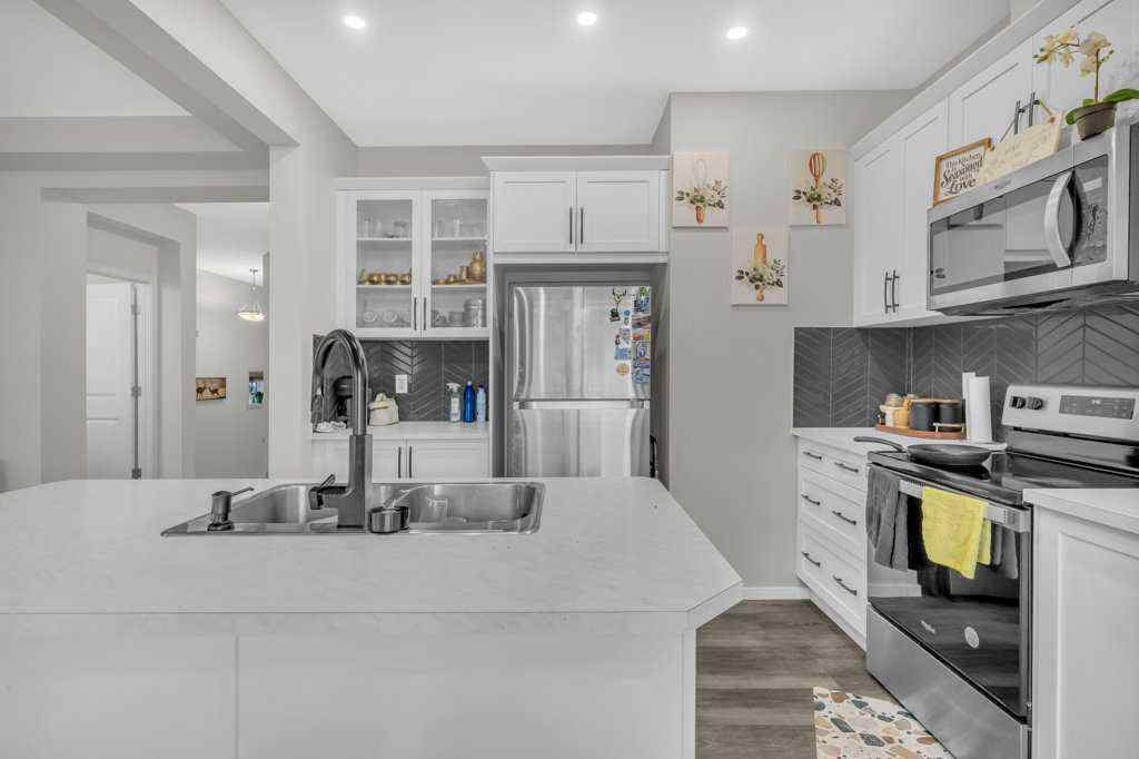 MLS® A2262410 - 749 Windrow Manor SW in Southwinds Airdrie, Residential