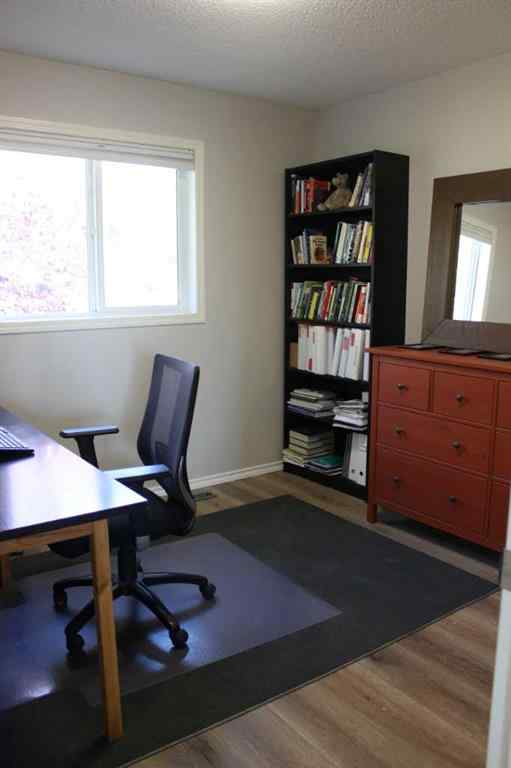 MLS® A2262414 - 64 Tuscany Ridge Green NW in Tuscany Calgary, Residential